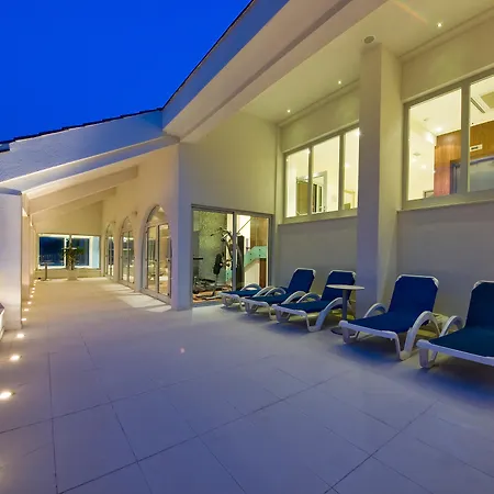 Korkyra 4* Вела-Лука