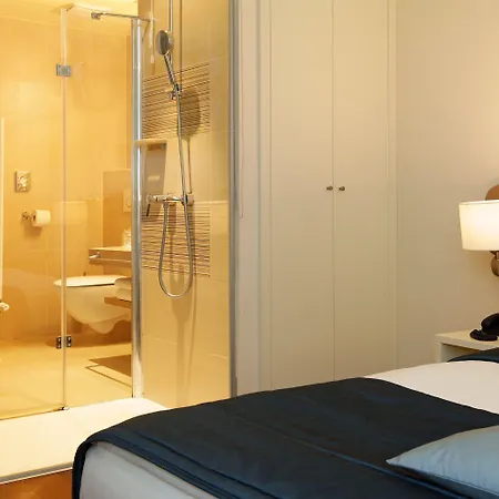 Hotell Korkyra 4*